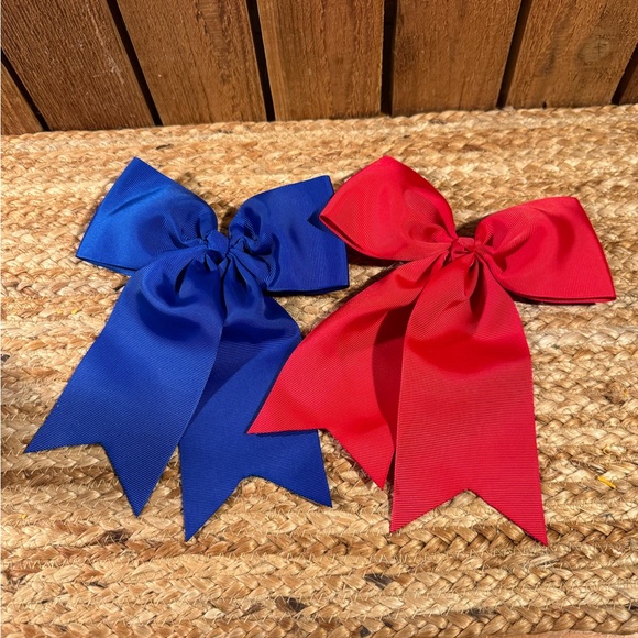 New Two Hand Crafted Big Hair Bows One Red/One Blue - Picture 1 of 6